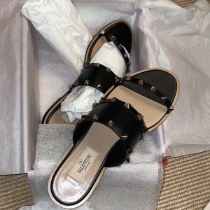Valentino sandals size 8 1/2